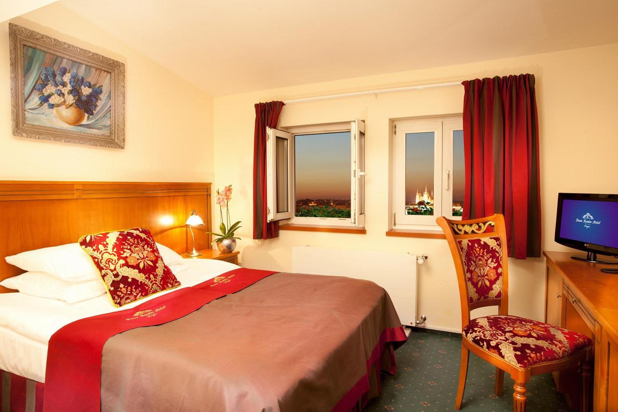 Green Garden Hotel Prague Exterior photo