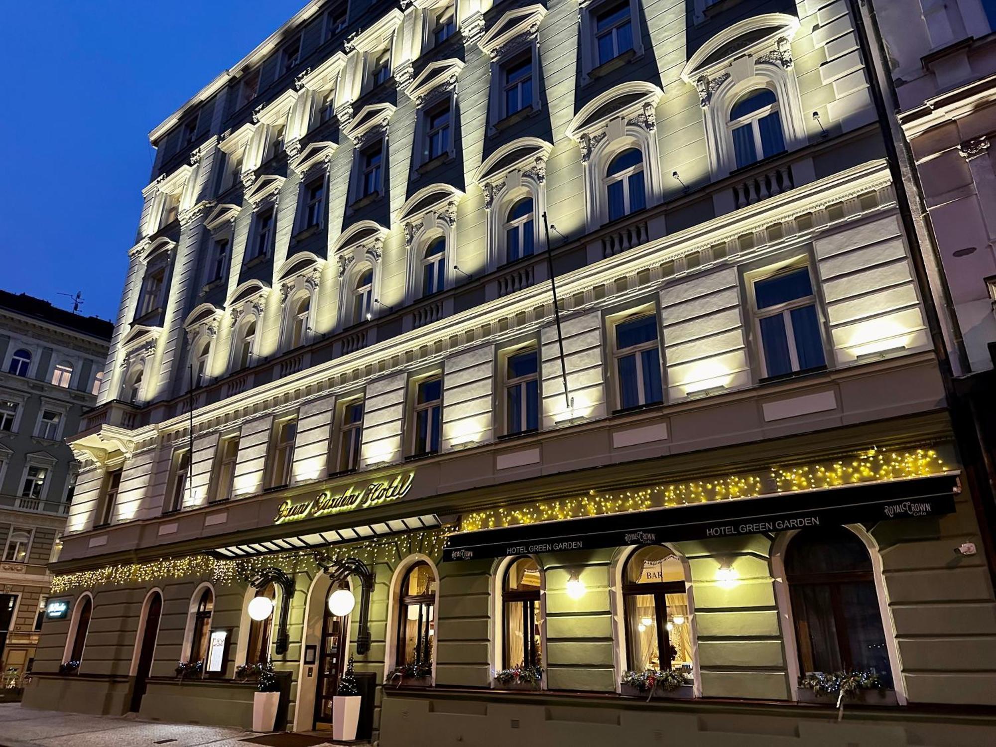 Green Garden Hotel Prague Exterior photo