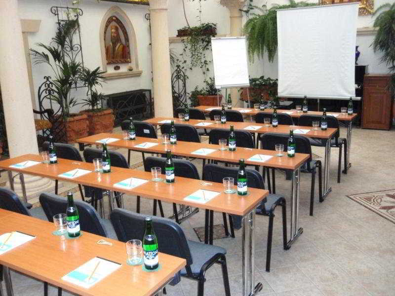 Green Garden Hotel Prague Exterior photo
